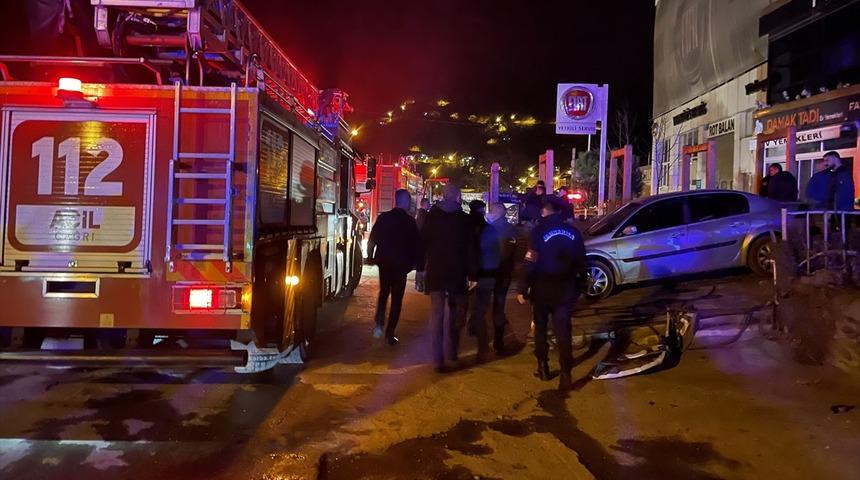 Artvin'de bir kefede çıkan yangında 8 kişi hafif yaralandı