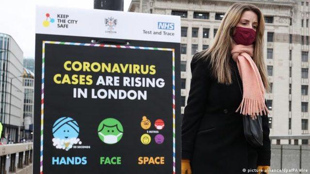 İngiltere Omicron nedeniyle alarm seviyesini yükseltti