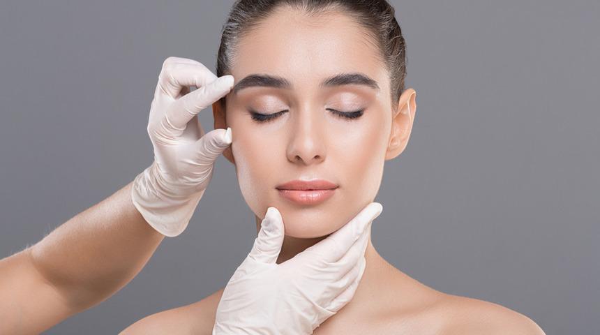 Şakak dolgusuyla gençleştirme estetiği