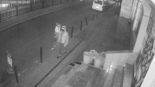 Esenyurt'ta siparişim gecikti diyen kadından döner bıçaklı ve taşlı saldırı