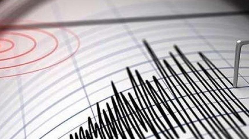 Son dakika: Afganistan'da şiddetli deprem! İlk bilgilere göre çok sayıda ölü var