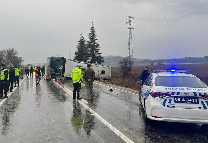 Son Dakika: Amasya'da yolcu otobüsü kaza yaptı! Ölü ve yaralılar var G3