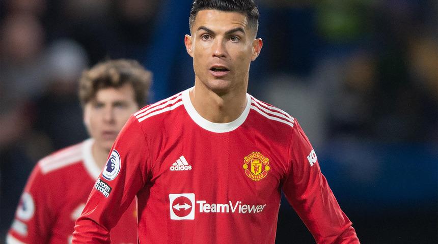 İngiltere'yi koronavirüs sardı! Brentford-Manchester United maçı ertelendi