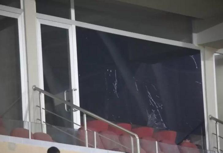 Son dakika: Sivasspor-Galatasaray maçında dikkat çeken görüntü