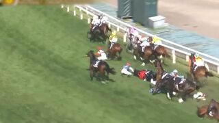 At yarışında korkunç kaza! Herkesi üzen haber geldi