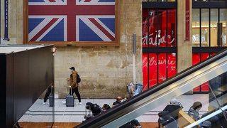 Tarih verildi! İngiltere'den 11 ülke için yeni karar