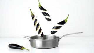 Her seferinde yapışan yemeklerden bıktınız mı? Çelik tencere ve tavaları yapışmaz hale getirecek tüyolar