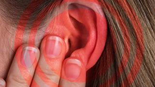 Şiddetli ağrı veriyor ve oldukça rahatsız ediyor! Kirden tıkanan kulakları temizlemek için doğal çözümler