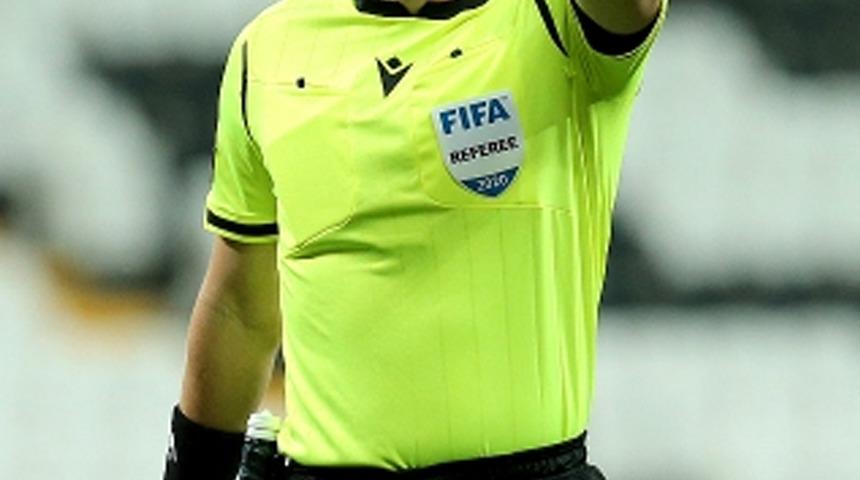 Son dakika: 2022 yılında FIFA kokartı takacak hakemler belli oldu