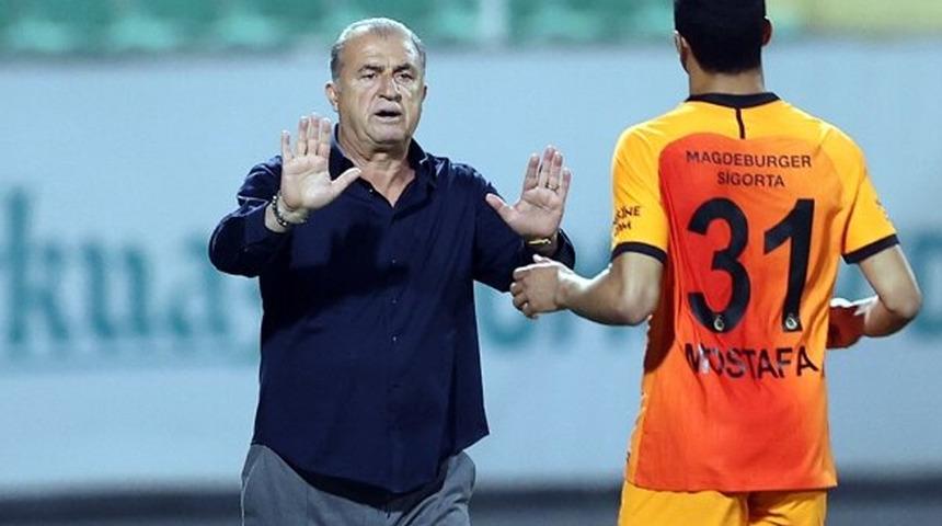 Fatih Terim'e Mostafa Mohamed üzerinden olay eleştiri: Çamaşır makinesine çevirdin...