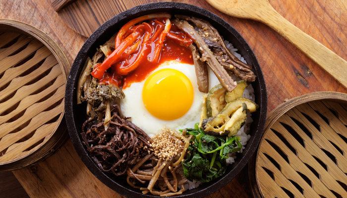 Bibimbap (Kore yemeği) nasıl yapılır? İşte bibimbap tarifi ve malzemeleri...