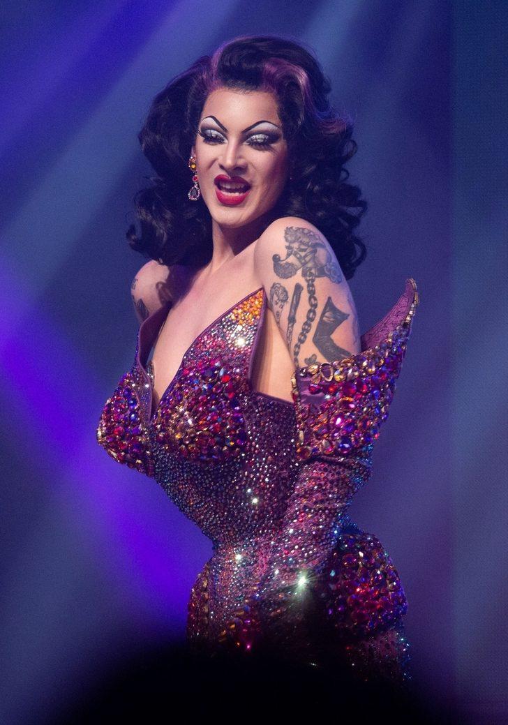 RuPaul'un yıldızı sahnede festivalde hayran bıraktı!  G3