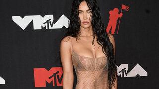 Megan Fox cesur iç çamaşırlarıyla fragmanın önüne geçti