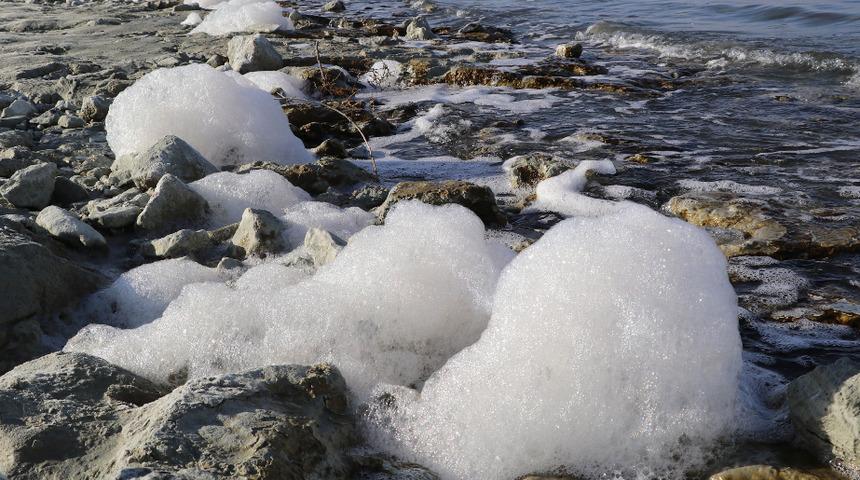 Burdur Gölü'nde korkutan manzara! Birkaç hafta sürebilir