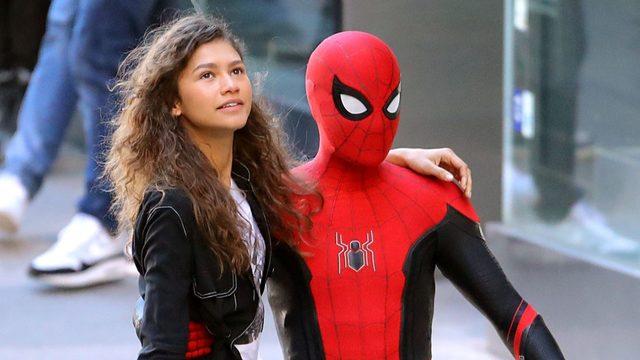 Örümcek Adam’da sevişme sahnesi istemediler! Tom Holland ve Zendaya nedenini açıkladı