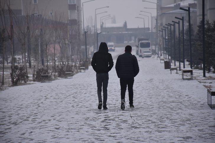 Erzurum, Ardahan, Ağrı ve Kars'ta kar yağışı etkili oldu G2