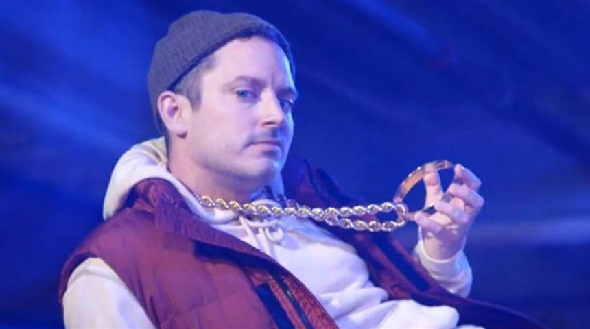 Hayranlarına büyük sürpriz! Yüzüklerin Efendisi ekibi, filmin 20. yılını rap klibiyle kutladı