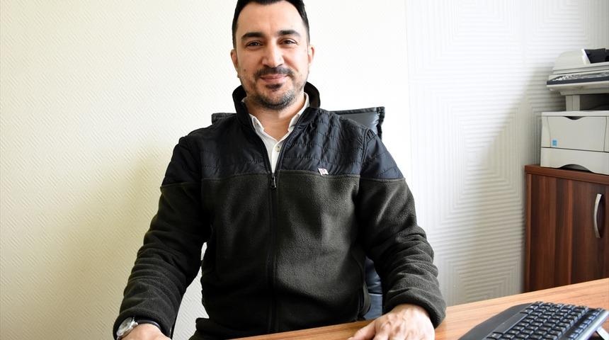 Sosyal medyadan kendisine hakaret eden kişiyi "ihtiyaç sahiplerine yardım" şartıyla affetti