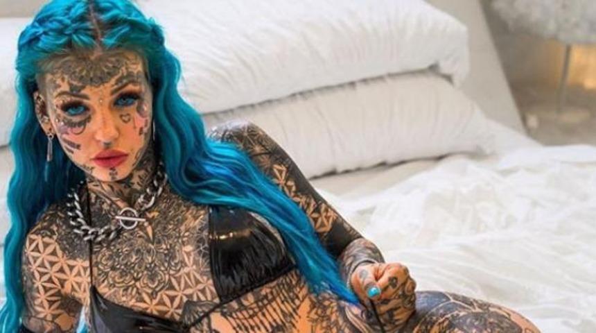 Göz bebeklerinde dahi dövme var! Dövme modeli Amber Luke, mürekkeplerinden önceki halini paylaştı