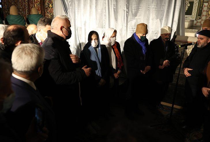 Kültür ve Turizm Bakanı Ersoy, Hazreti Mevlana'nın yenilenen sandukası ve puşidesinin açılışını yaptı G2