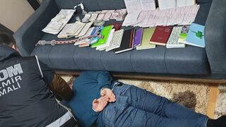 Kredi alamayan vatandaşların kâbusu oldular! 'Tefeci Menize' çetesine operasyon