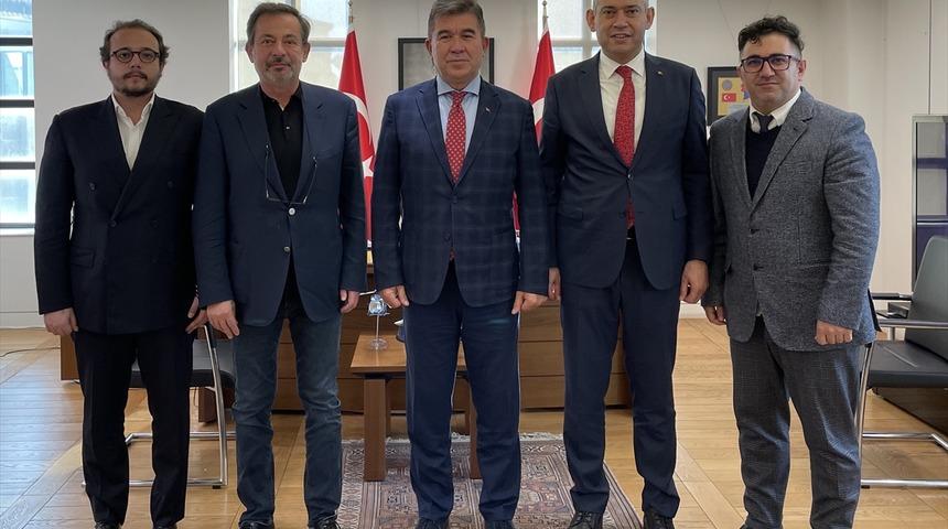 Türkiye'nin Seul Büyükelçisi Erçin, IAS Yönetim Kurulu'nu ağırladı