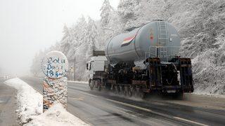 Bolu Dağı'nda kar etkili oluyor