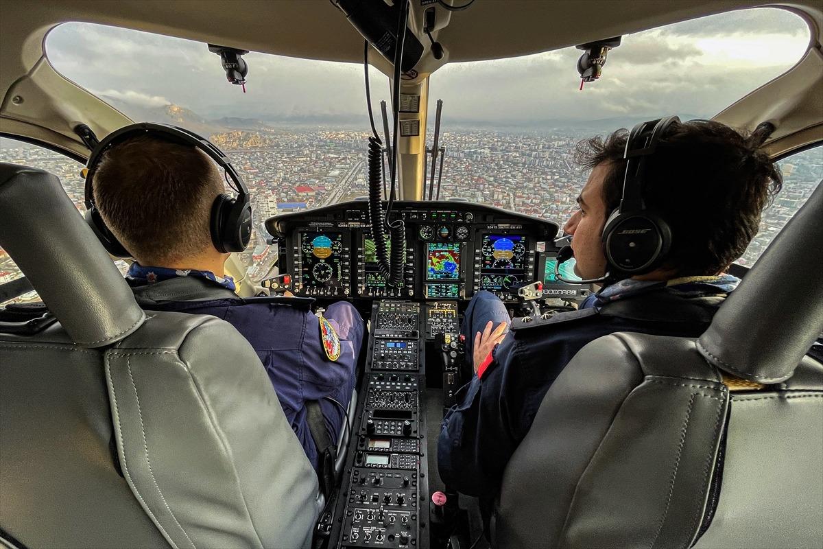 Van'da polis ekipleri helikopterle trafik denetimi yaptı