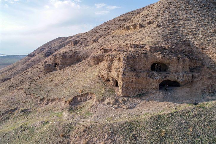 Van'da Orta Çağ'da kullanıldığı tahmin edilen yaşam alanı bulundu G5