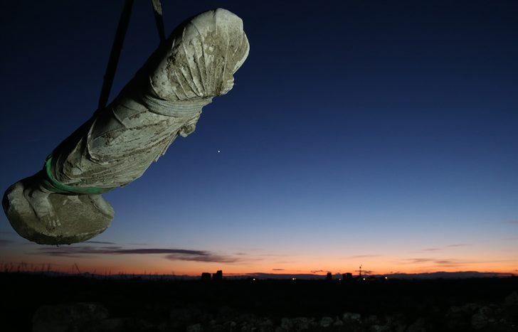 Uşak'taki Blaundos Antik Kenti kazılarında 2 bin yıllık iki heykel bulundu G2