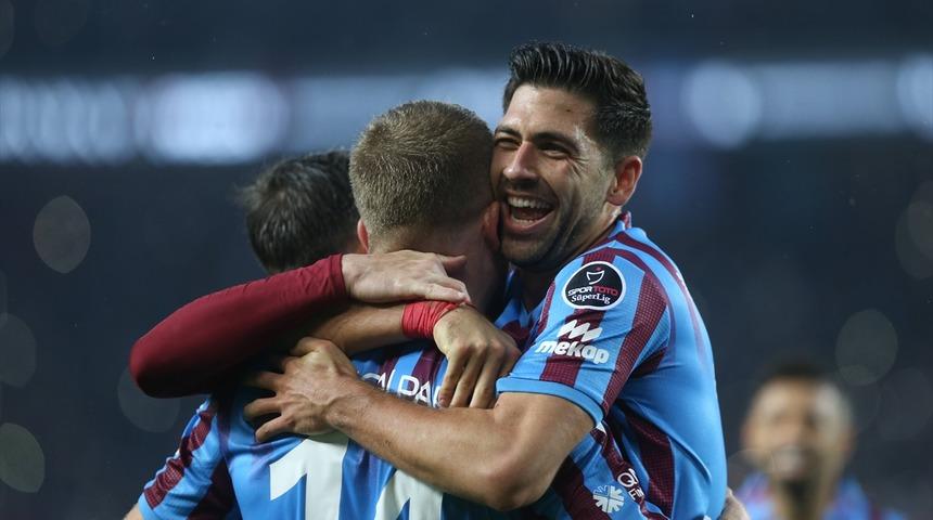 Son dakika: Trabzonspor Hatayspor'u rahat geçti!