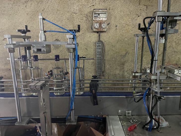 GÜNCELLEME - Kocaeli'deki sahte içki operasyonunda 3 şüpheli tutuklandı G3