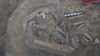 Van'da 10 aydır polisin nöbet tuttuğu bölgede Pers İmparatorluğu'na ait mezar ortaya çıktı