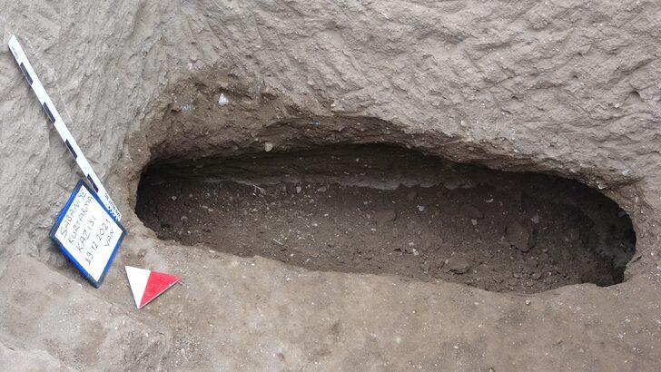 Van'da 10 aydır polisin nöbet tuttuğu bölgede Pers İmparatorluğu'na ait mezar ortaya çıktı G2