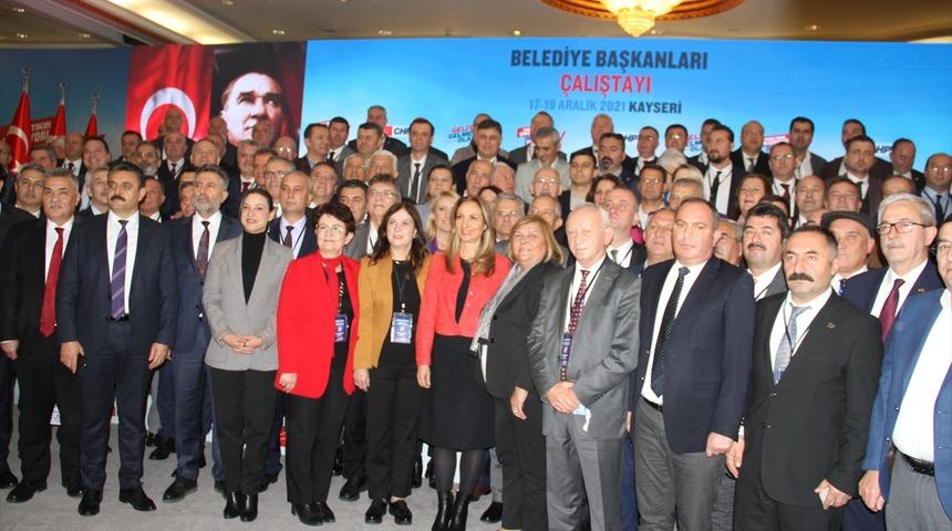 CHP'li Torun "Belediye Başkanları &Ccedil;alıştayı"nın sonu&ccedil; bildirgesini a&ccedil;ıkladı: