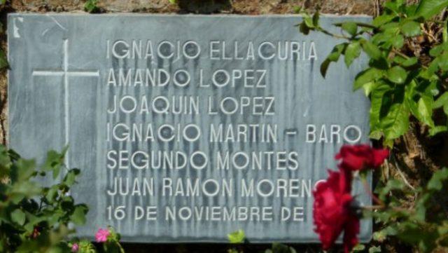 1989'da 6 Cizvit rahibin El Salvador'da askerlerce öldürülmesi bütün dünyada şok etkisi yaratmıştı