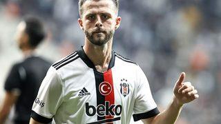 Miralem Pjanic'ten derbi sonrası paylaşım!