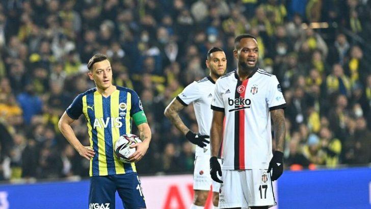Son dakika: Fenerbahçe Beşiktaş derbisinden sonra sert sözler! 'Babası olduğu için oralarda...'