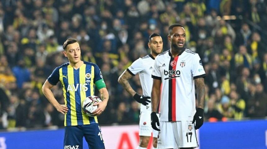 Son dakika: Fenerbahçe Beşiktaş derbisinden sonra sert sözler! 'Babası olduğu için oralarda...'