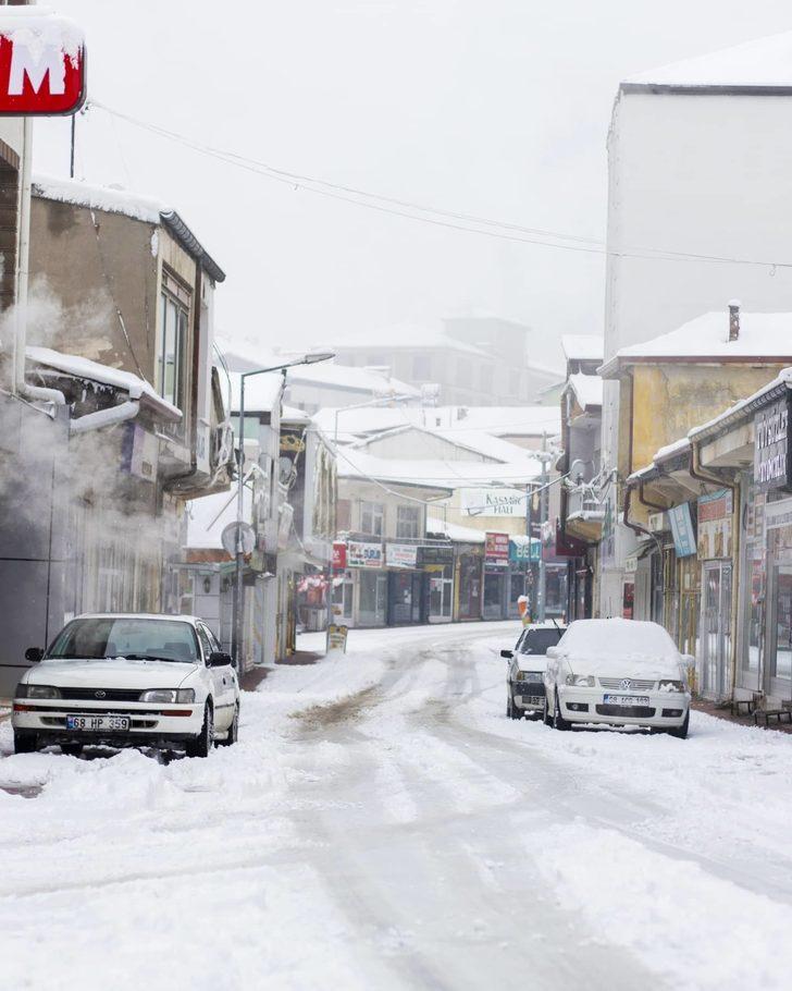Adana, Bingöl ve Aksaray'da okullar tatil mi? Kaymakamlık açıkladı! 20 Aralık Pazartesi Adana'da okullar tatil mi, kar tatili olacak mı? G4