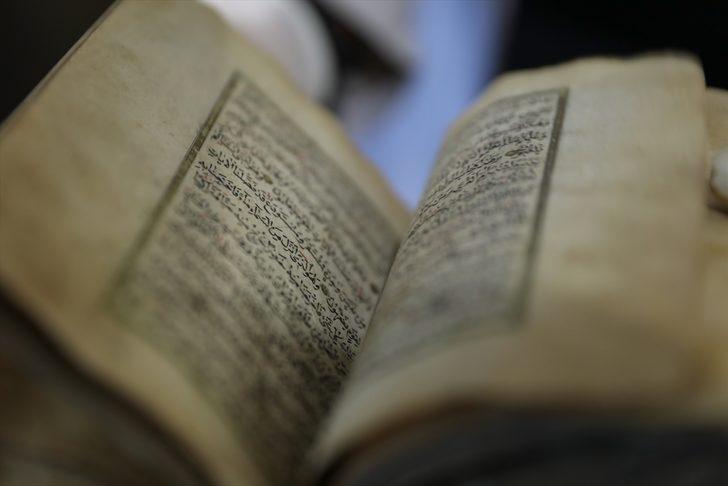 İzmir'de ele geçirilen Jivaro kabilesine ait 4 kafatası inceleniyor G2