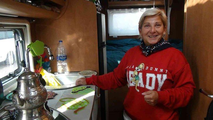 Antalya’da vatandaşların 12 ay süren karavan tatili herkesi kıskandırdı! “Evi kapattık yola çıktık” G1