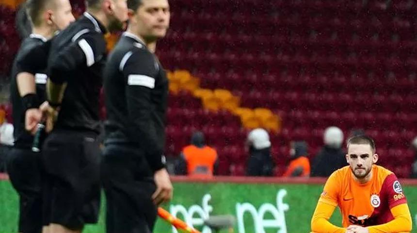 Son dakika: Galatasaraylıları hayrete düşüren fotoğraf! Televizyonu açınca...