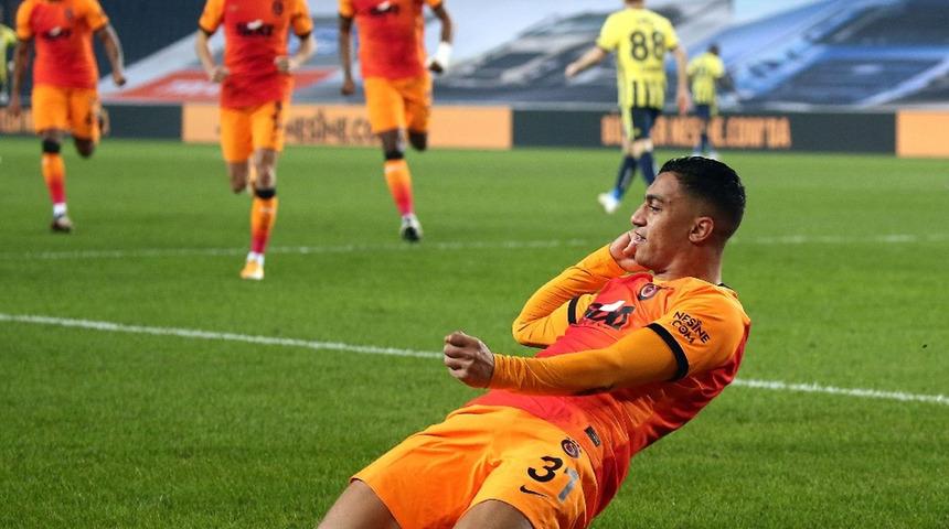 Son dakika: Galatasaray'da büyük sürpriz! Herkes Mostafa Mohamed'in ayrılmasını beklerken...