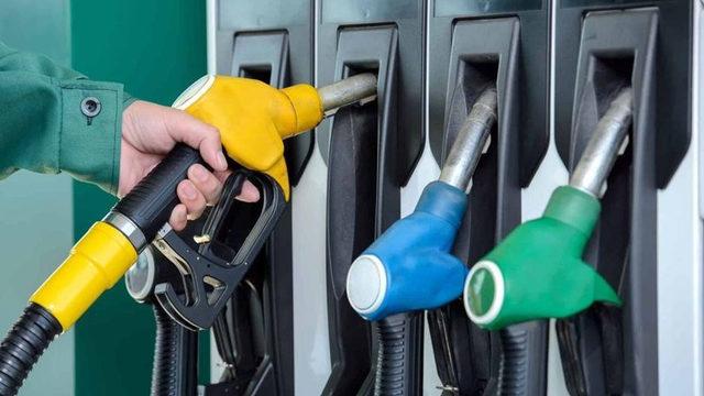 Benzin ve mazot fiyatları düşer mi? Aralık 2021 benzin ve mazot fiyatları ne zaman düşecek?