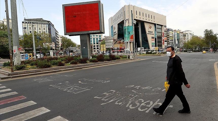 Omicron yüzünden sokağa çıkma yasağı gelir mi? Dikkat çeken ‘tam kapanma’ açıklaması!
