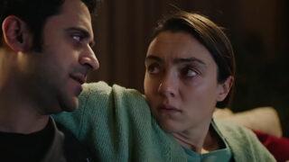 Masumlar Apartmanı 52. son bölüme Gülben ve Esat'ın evlilik hayatı damga vurdu!