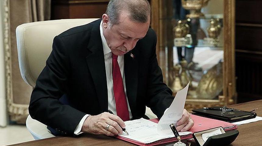 Son dakika: Erdoğan imzaladı, Resmi Gazete'de yayımlandı! Çok sayıda bakanlık ve kurumda atama