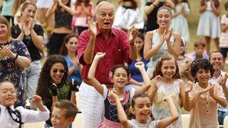 ‘Şöhretler Okulu’ filminden ilk fragman yayınlandı! Yeşilçam’ın usta oyuncusu Ediz Hun beyazperdeye dönüyor