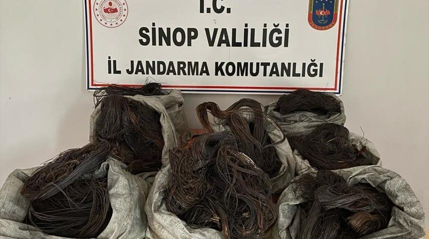 Sinop'ta kablo hırsızlığı operasyonunda 3 zanlı yakalandı